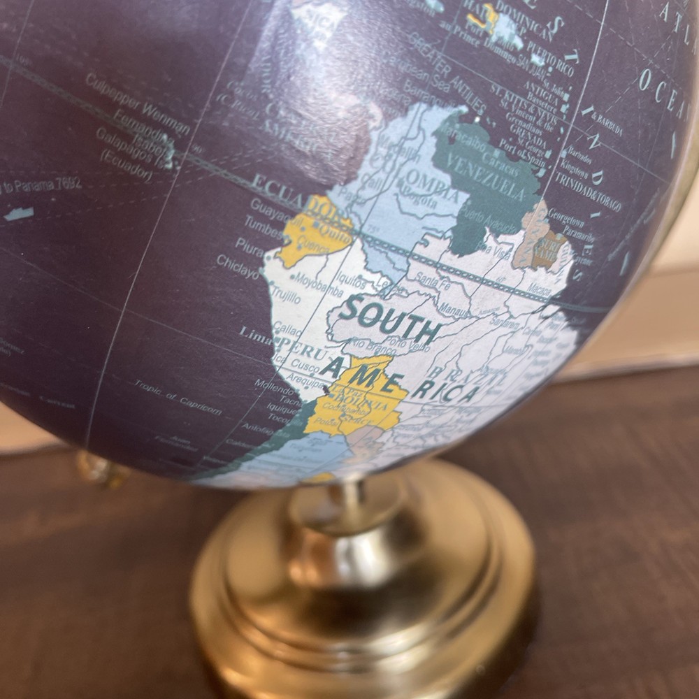Design Co World Earth Globe 12 Inch Rotating Preowned