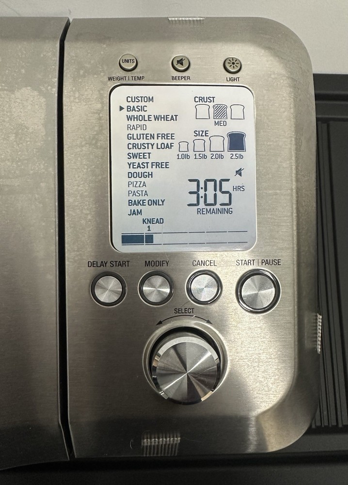 Breville Custom Loaf Bread Maker Automatic Fruit Nut Dispenser