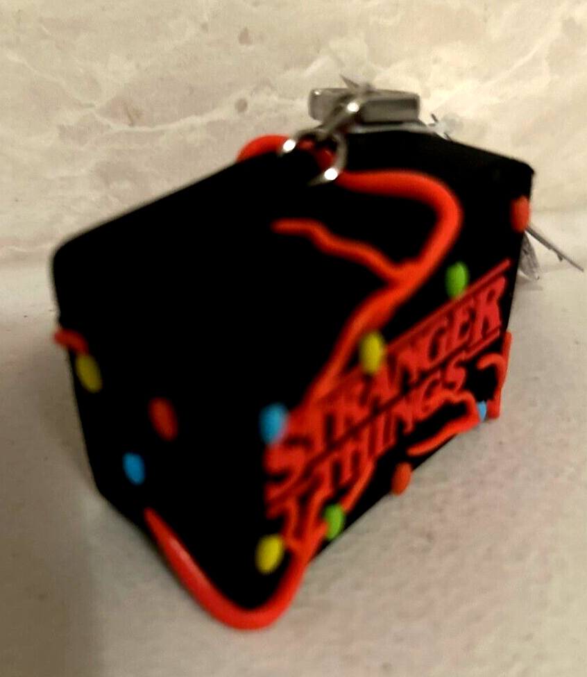 Bath & Body Works Stranger Things Sign LIGHT UP Pocket* Bac* Holder Key Chain 1