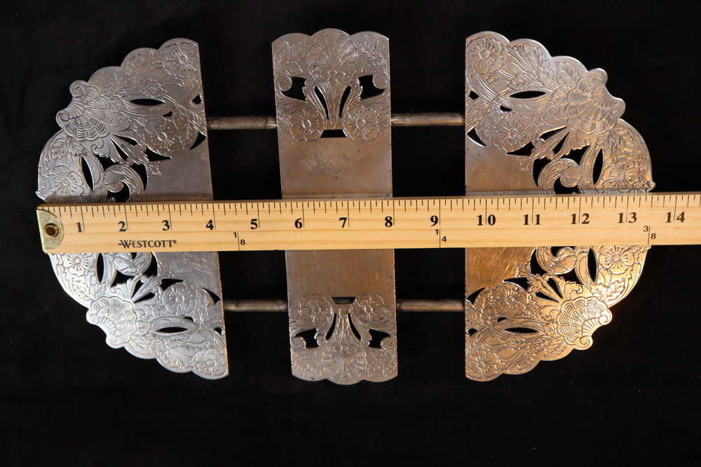 Vintage Poole Silver Co. Silver Plated Etched Expanding Trivet Made In U.S.A