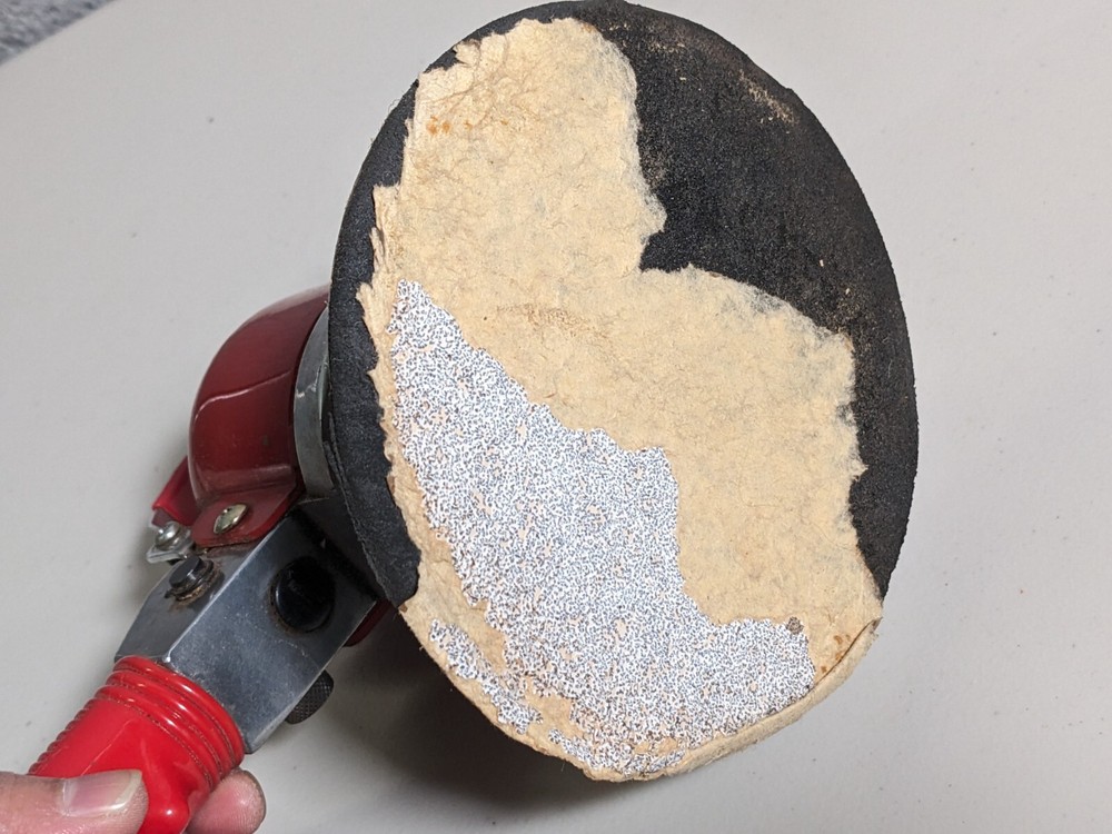 Dual Action Orbital Sander Red