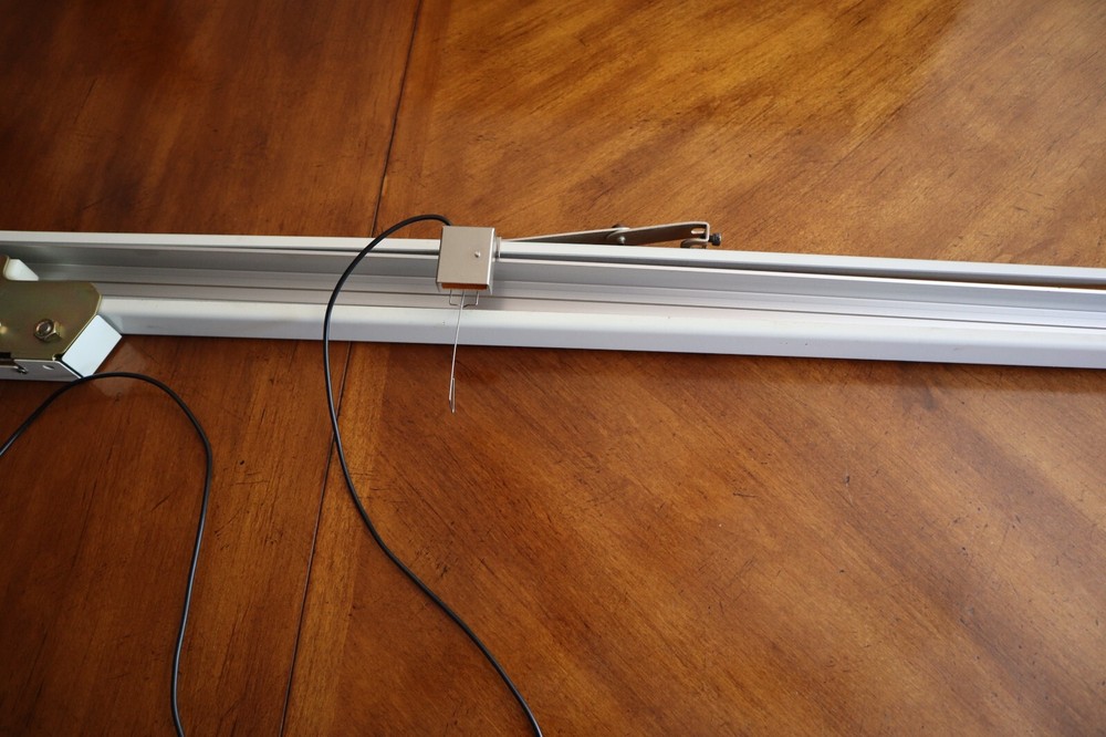 Knitking PDU same as Brother KE100 Knitting Machine Replacem SHUTTLE + RAIL ONLY