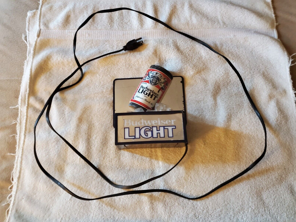 Budweiser LIGHT Small Lighted Beer Advertisement 6"x4"x8" Works