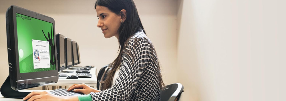 Computer IT Repair Bootable USB Flash Drive – Antivirus, Data Recovery & Passwor