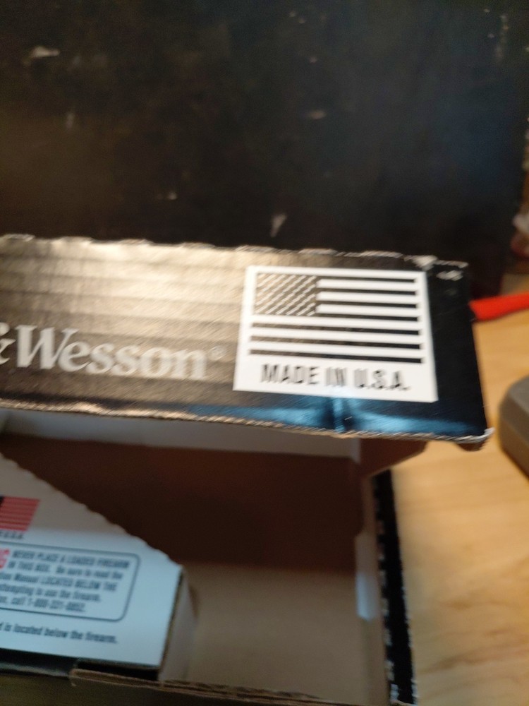 EMPTY SMITH WESSON S&W M&P9 SHIELD BOX FOR 9MM PISTOL STORAGE CASE