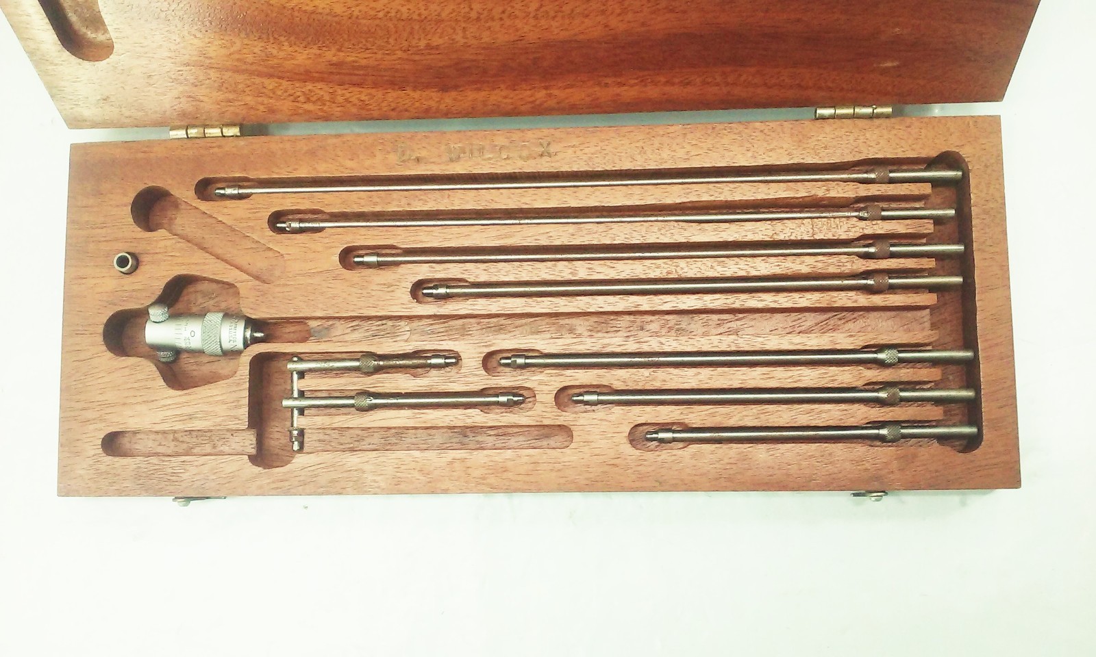 Vtg Starrett no.124 inside micrometer set in wood case 2"-12" machinist USA
