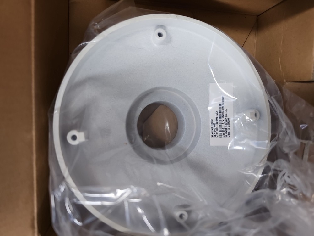 Hanwha Techwin SBP-300HM8 Security Camera Hanging Mount