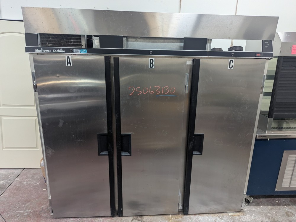 Assorted Restaurant Equipment
