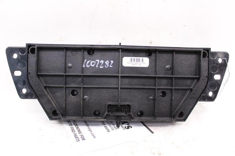 Used A/C Selector Switch fits: 2008 Land rover Lr2 front automatic temperature c
