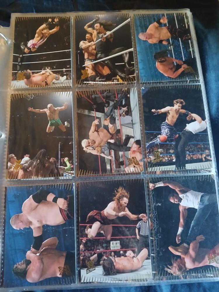 WWE/WWF TRADING CARD LOT