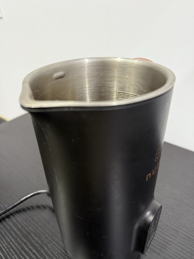 NUTR Single-Serving Nut Milk Maker Blender Black N2B Works - No strainer