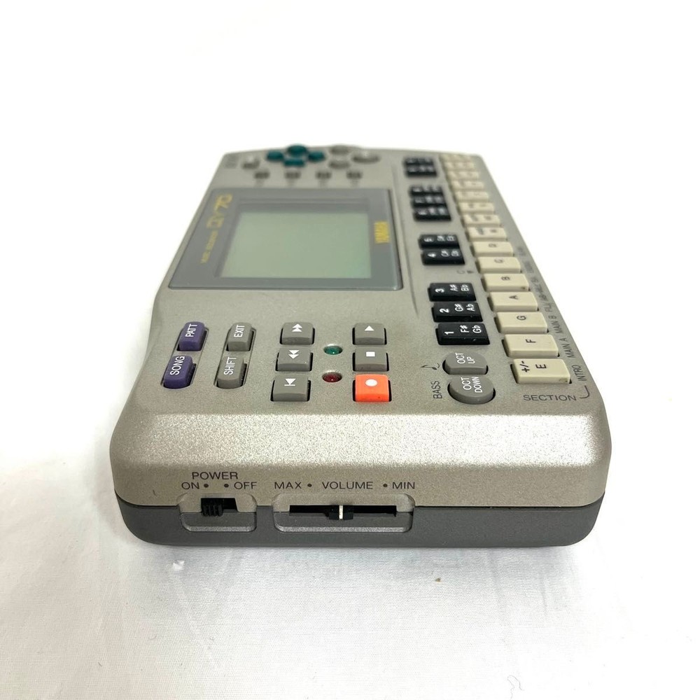 Yamaha QY70 XG MIDI Music Sequencer Sampler Rhythm Machine Composer Unit