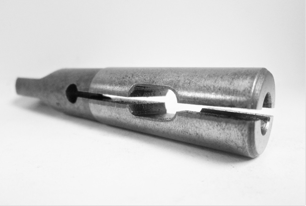Glenzer #71150  #30 to MT1 Split Sleeve Drill & Reamer Driver