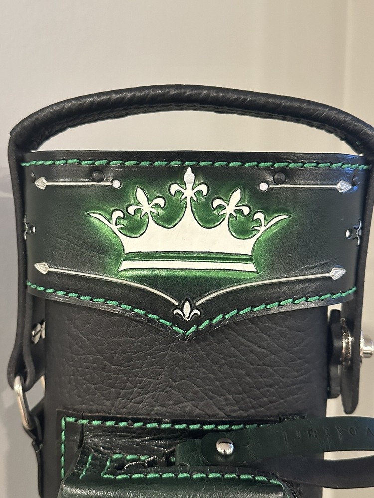 Volturi Queen Bee cue case 2x4