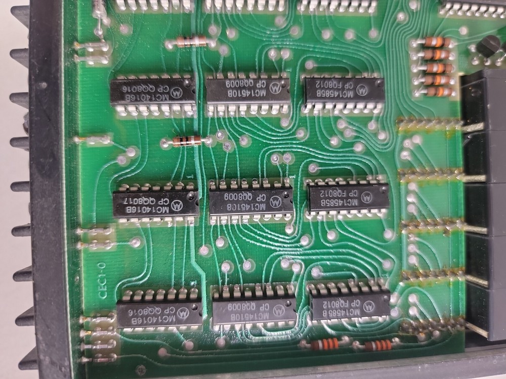 DURANT SOLID STATE 1900-512 COUNTER DISPLAY w/ RESET UNTESTED