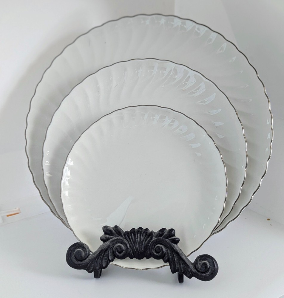 SYRACUSE SILHOUETTE WEDDING RING 5 PC DINNER PLACE SETTING WHITE SILVER LN