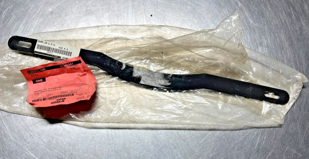 258663A1 OEM Case IH CNH SEAL