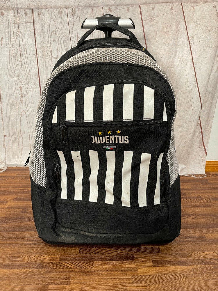 FC Juventus Men’s Black Rolling Trolley School Backpack