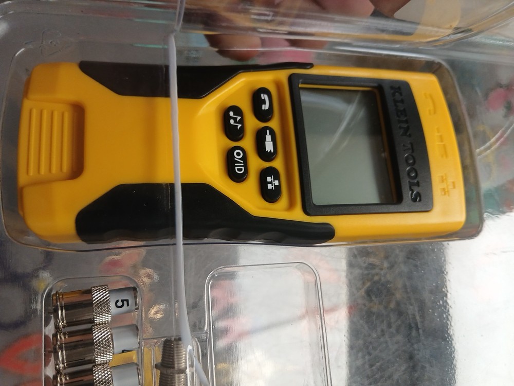 Klein Tools VDV Scout Pro VDV501-053 Working