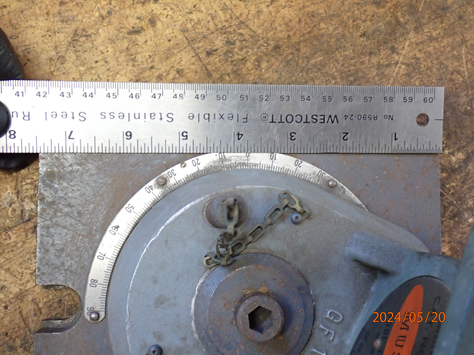 MUSKEGON TOOL INDUSTRIES CF-110 UNIVERSAL GRINDING FIXTURE FOR SPADE DRILL BITS