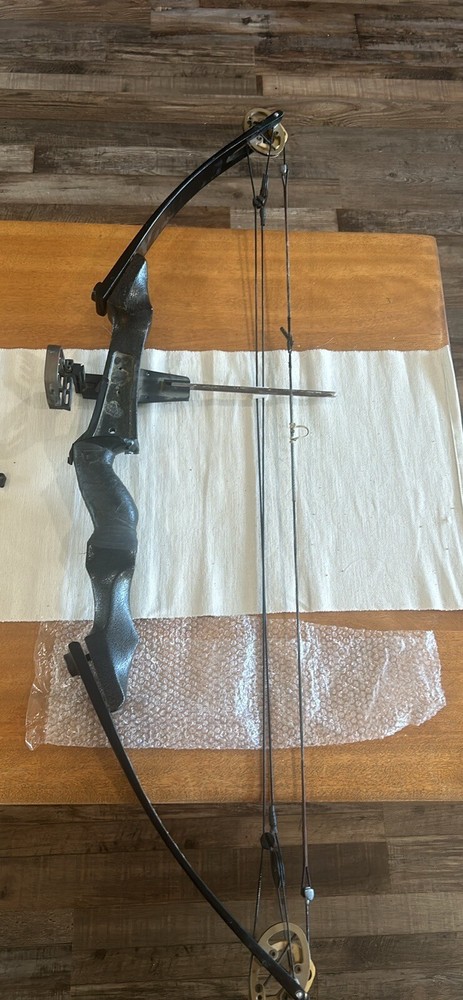 compound bow right hand