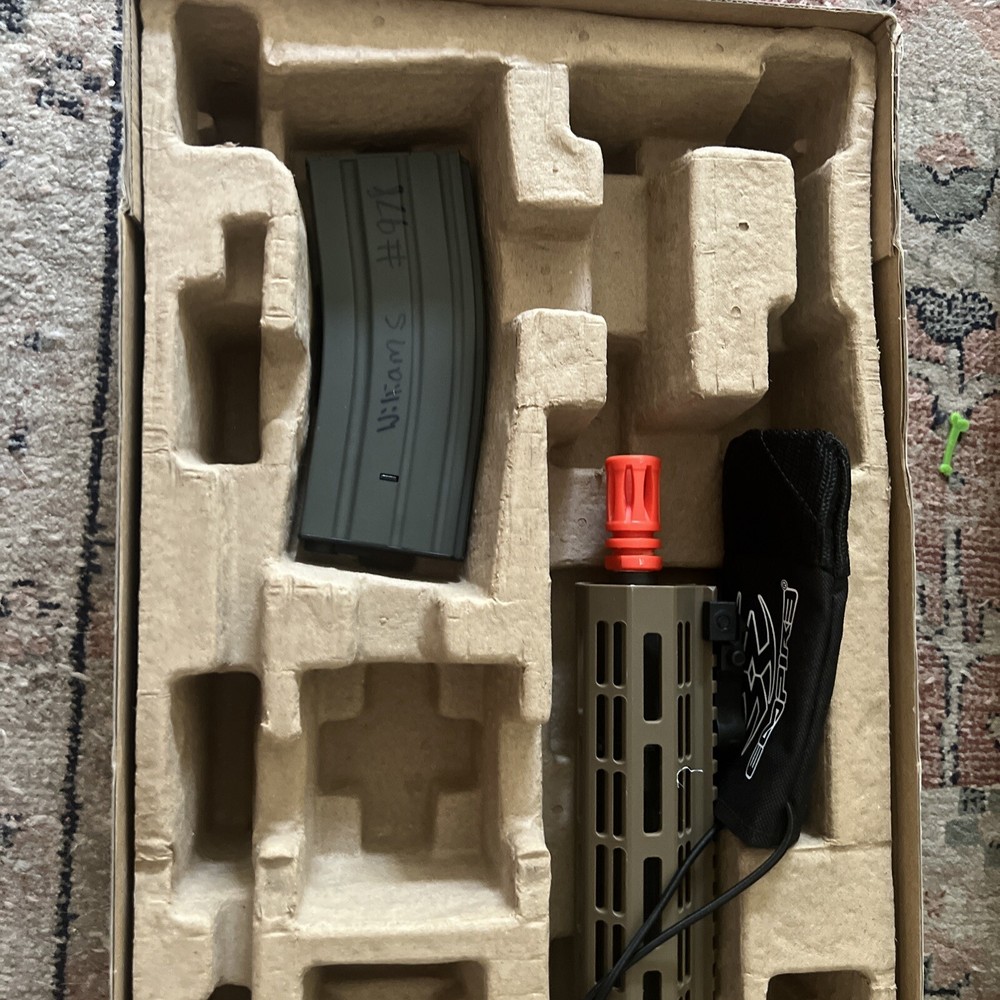 Elite Force M4 CQB