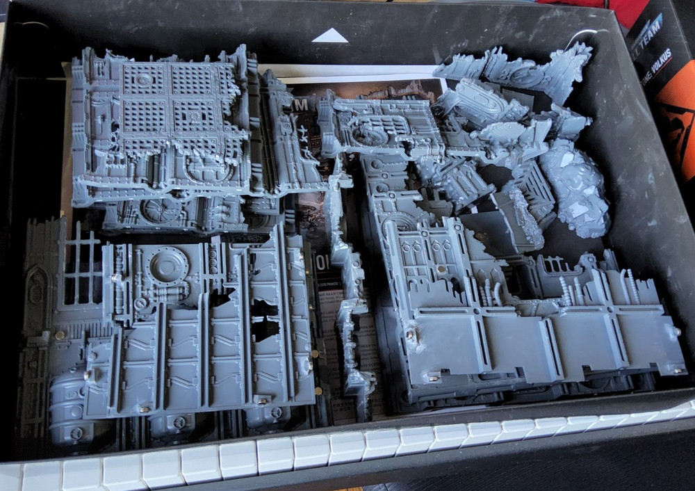 Warhammer Kill Team - Volkus + Equiment Pack (Magnetized)