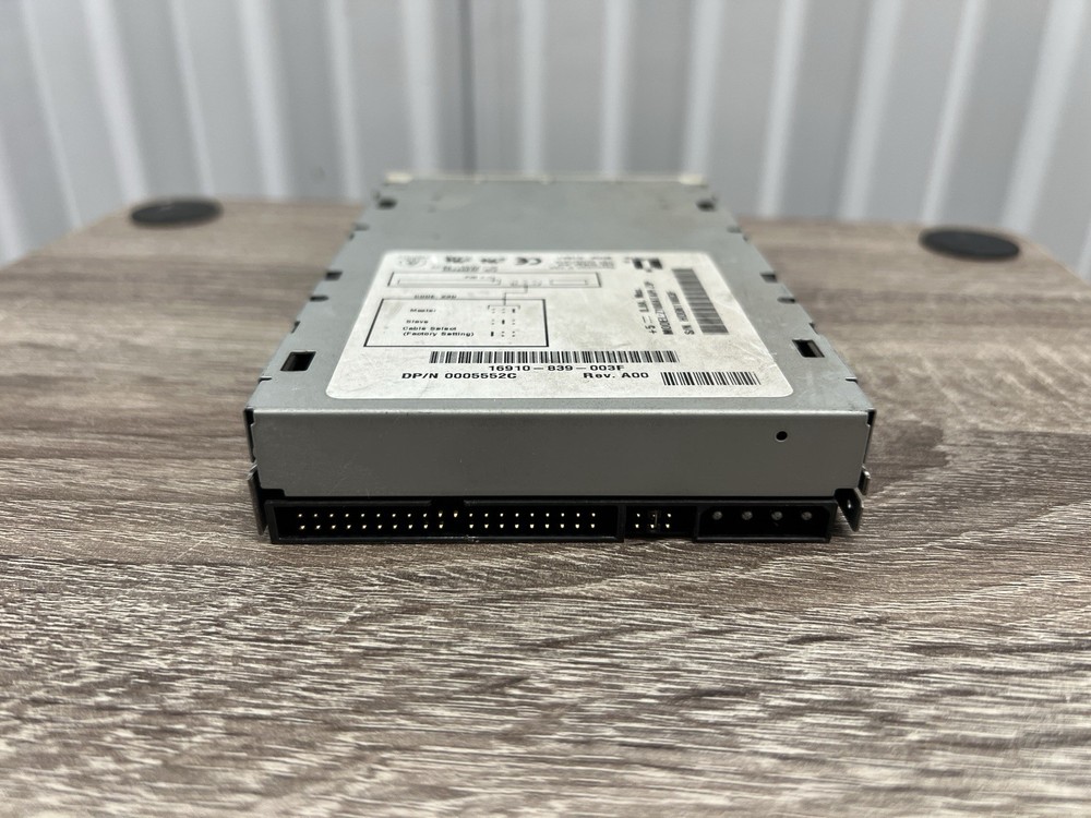 Untested Iomega ZIP 100 Z100ATAPI 100MB 3.5" Zip Drive Internal