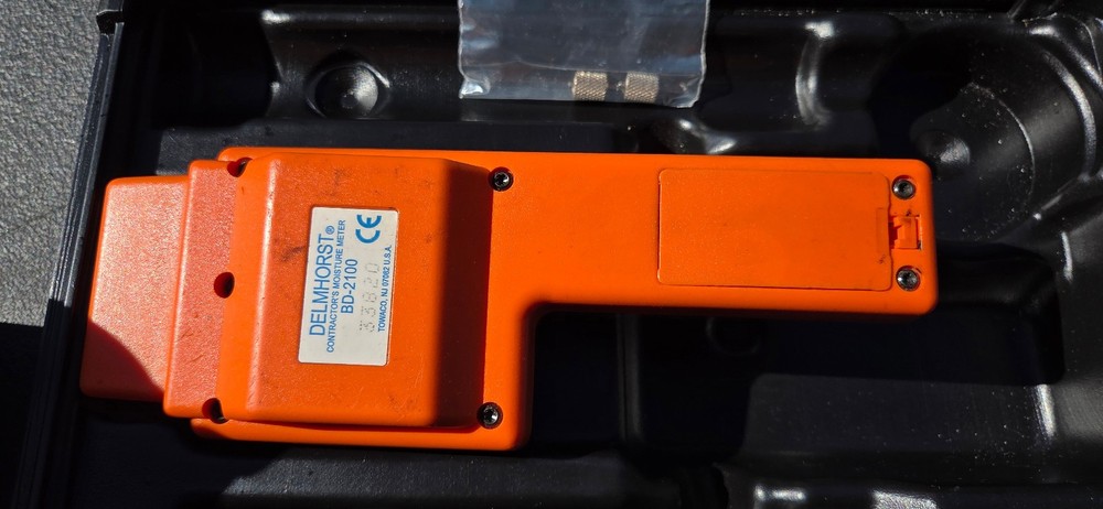 Delmhorst BD-2100 Digital Moisture Reader Meter Tester w. Probes & Case