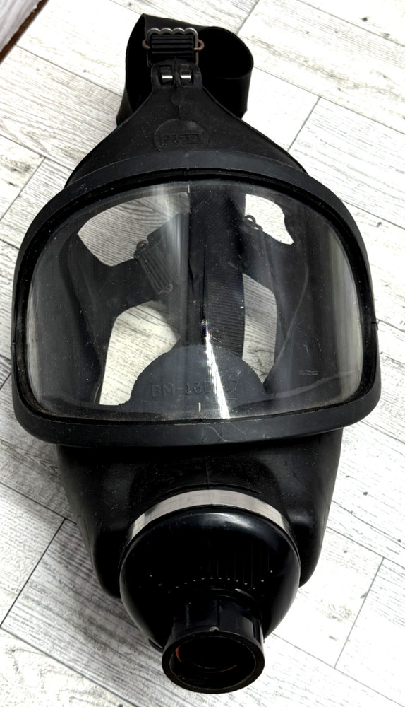 Vintage MSA 83 Full Face Adjustable Gas Mask