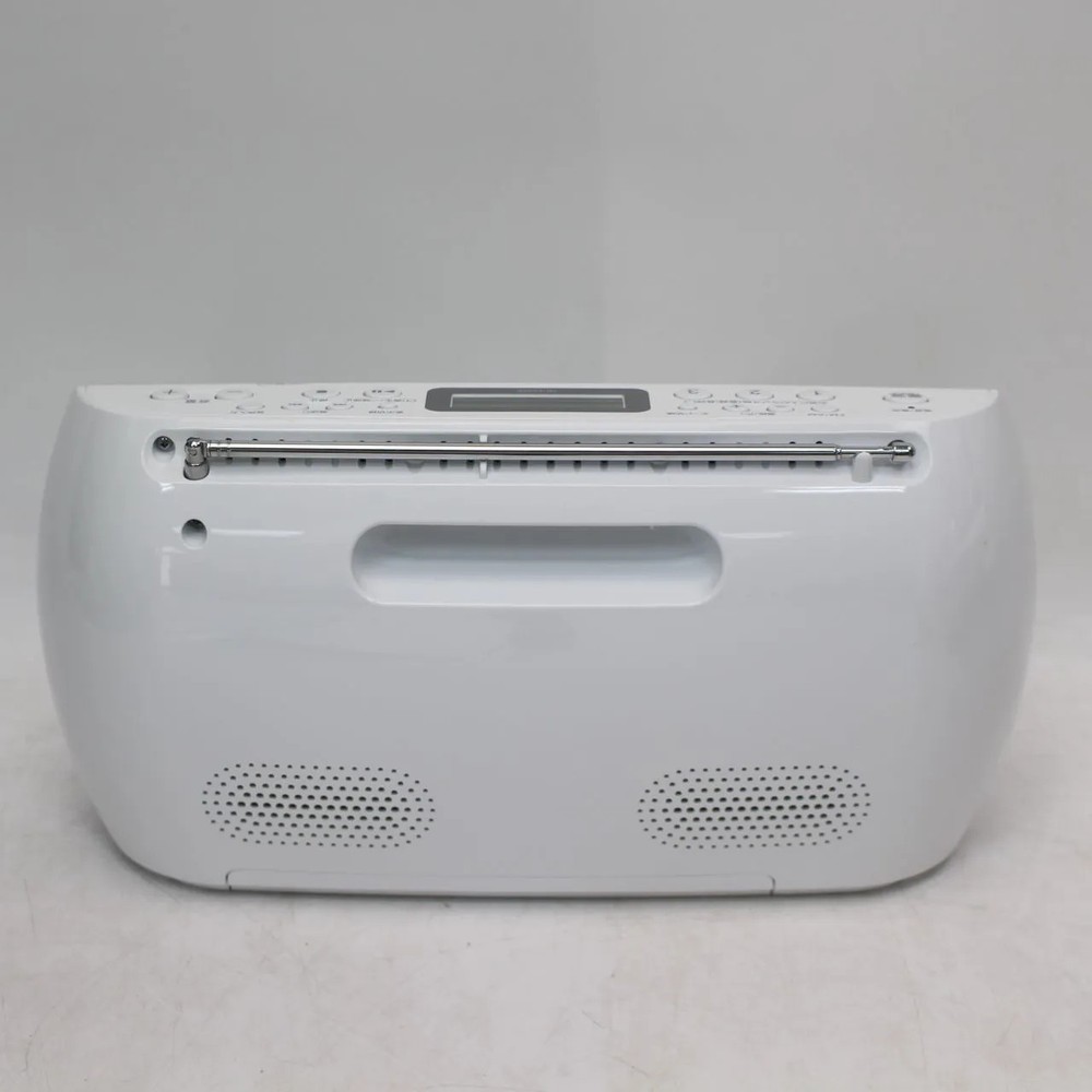 Sony ZS-E20CP PErsonal Audio System White 2013 Model Consumer Electronic Hobby