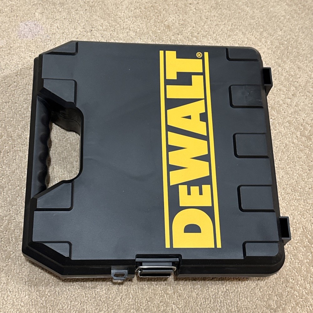 Dewalt Drill, 8.0-amp, 3/8-inch, Variable Speed Trigger, Mid-handle Grip For