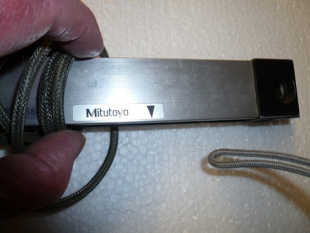 Mitutoyo AT11- Linear Encoder & Scale, 100mm 1µm, 7-Pin Round Connector, 9'