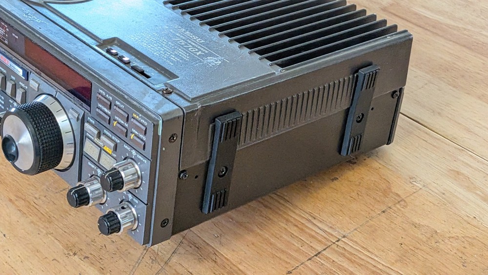 YAESU FT-757GX, Working , Nice transceiver