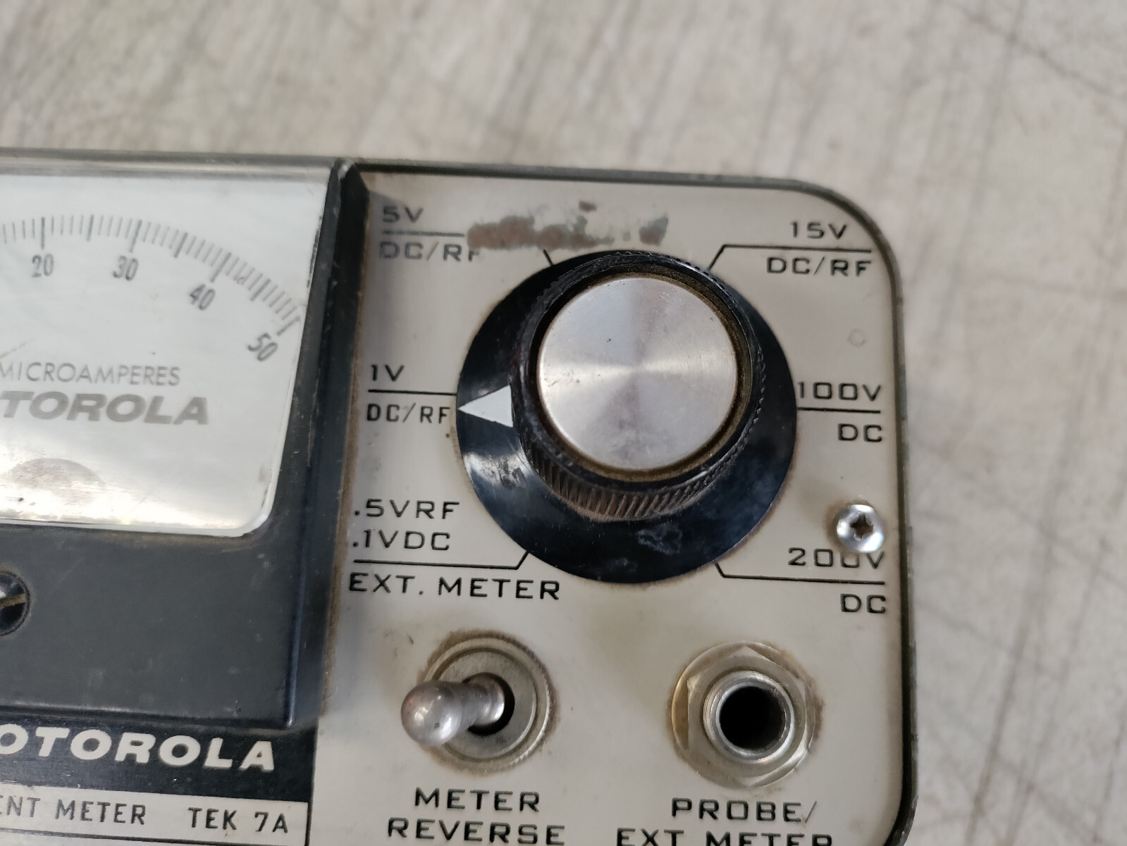 MOTOROLA TEK 7A DC/RF ALIGNMENT METER RADIO TEST UNIT