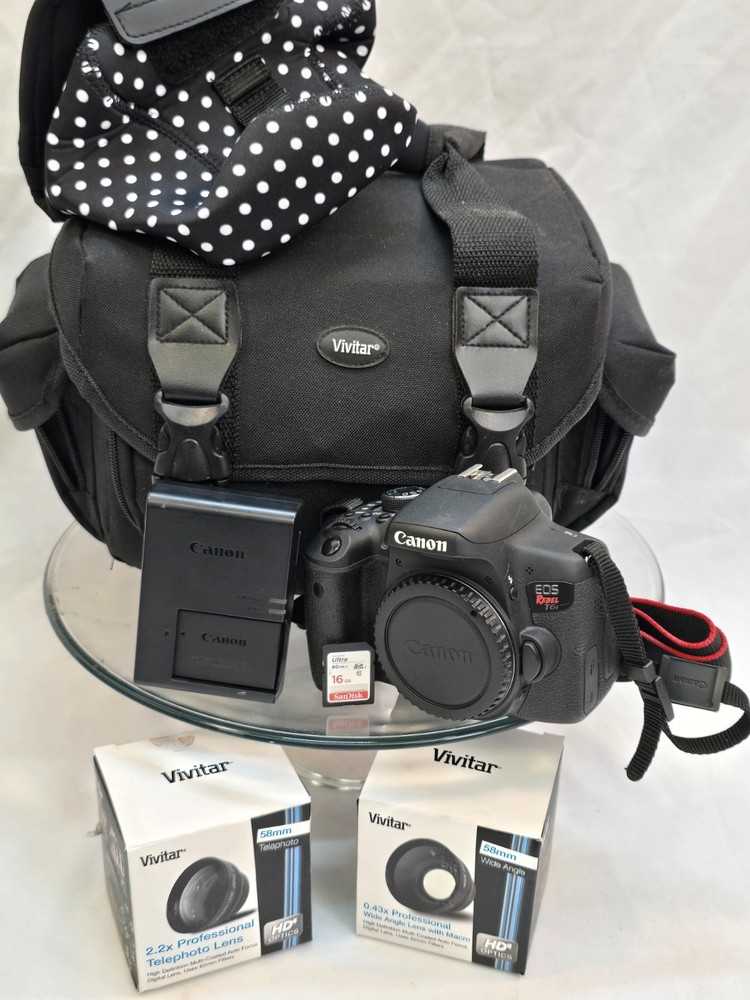 Canon EOS Rebel T6i DSLR Camera