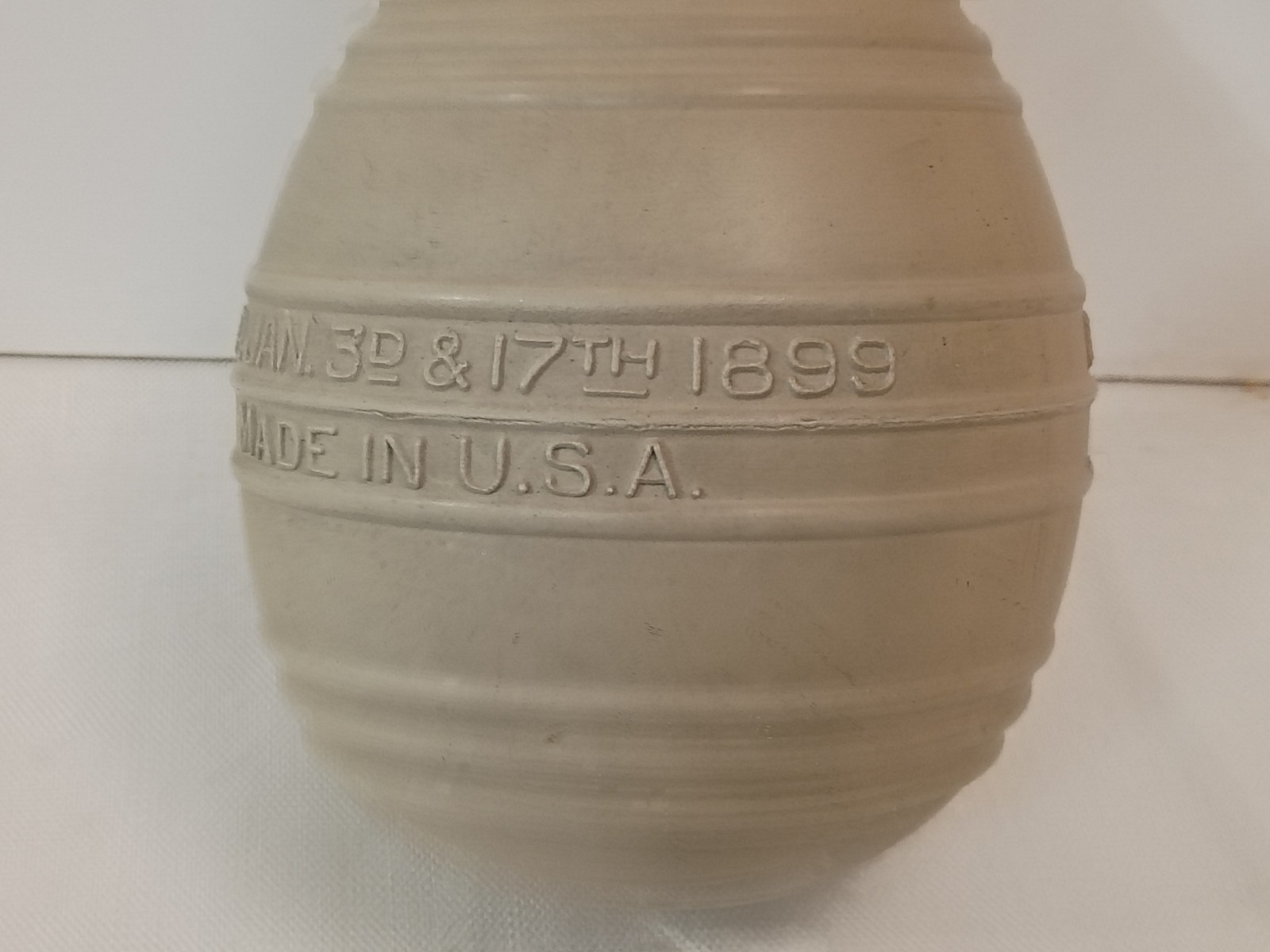 Vintage Marvel Whirling Spray Douche Bulb Syringe.