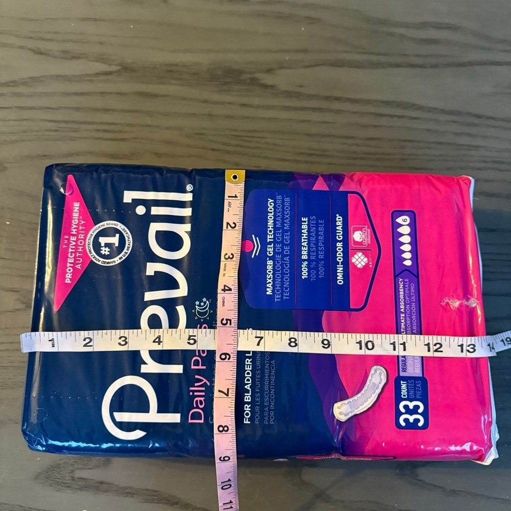 Prevail Daily Pads 33 Count Regular Absorbency – Packaging Damaged
