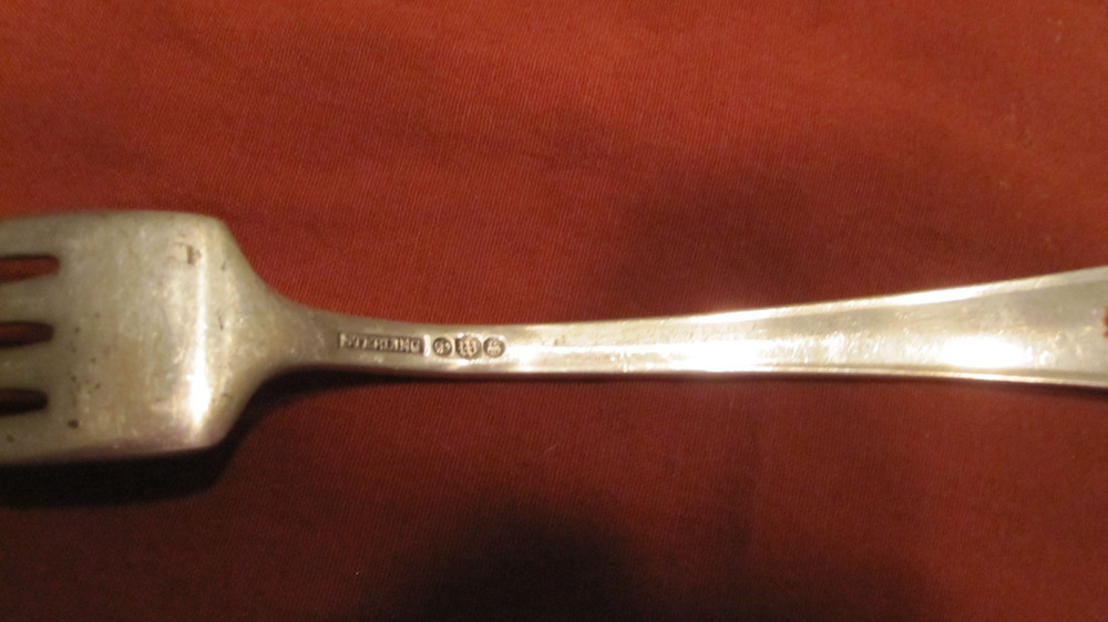 STERLING SILVER WATSON ROSE 7 3/8" FORK NO MONOGRAM