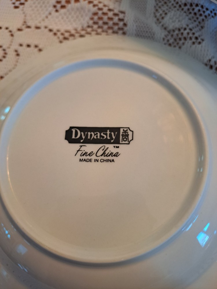 Dynasty Fine China Vintage Rapture Pattern Dinnerware 36 Piece Grouping