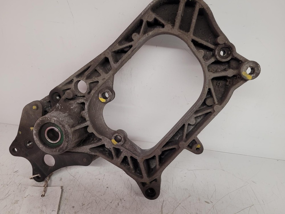 2011 PIAGGIO MP3 300 EXHAUST BRACKET