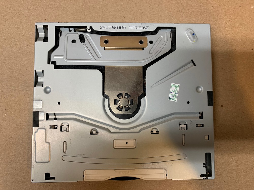 DVD Map Drive Loader Toyota Sienna Highlander JBL GPS NAVIGATION E7007 E7014