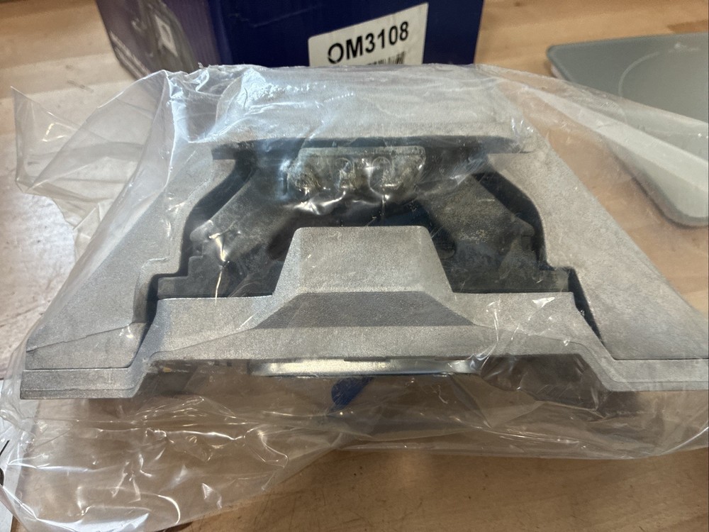 ONIX Automatic Transmission Mount for Freestar, Monterey 3108