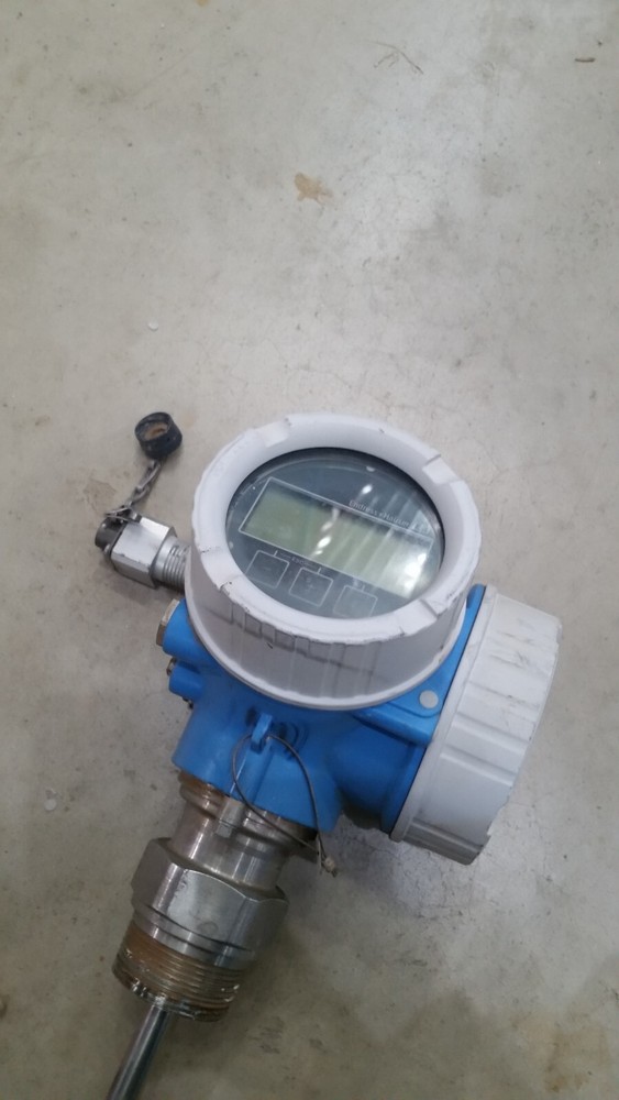 Endress+Hauser FMP51-33AP2/0 Guided Wave Radar Liquid Level Sensor