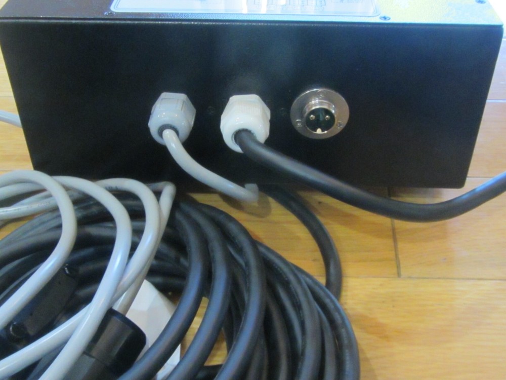 INCOE Valve Gate Control GSC2 Mini-MINT COND! Ready To Control Your Valves-COOL!