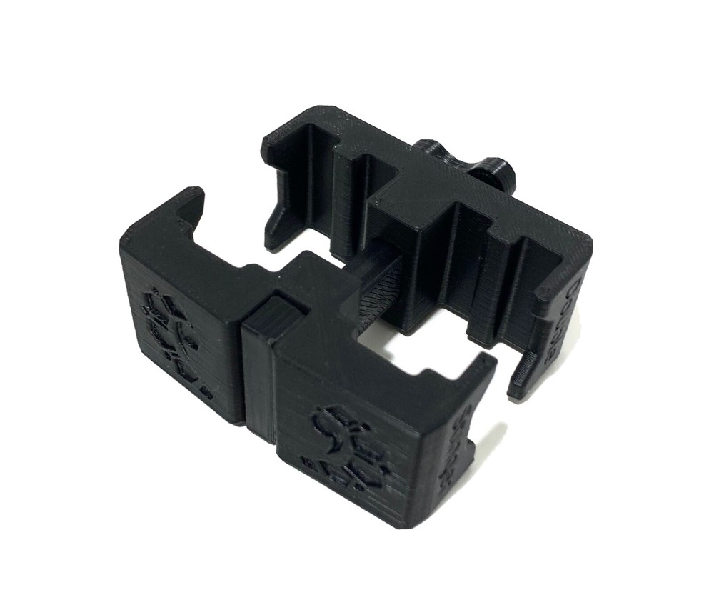 Scorpion Compatible link dispenser clamp