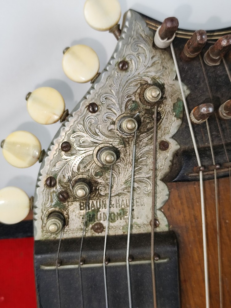 Ziter Tabletop Cetra 34 String Braun & Hauser Munich