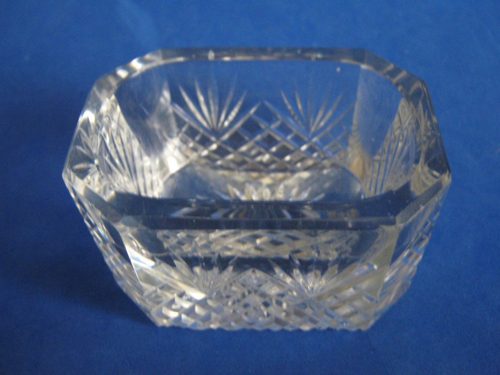 HEAVY CUT GLASS RECTANGULAR MASTER OPEN SALT CELLAR in DIAMOND & FAN  PATTERN