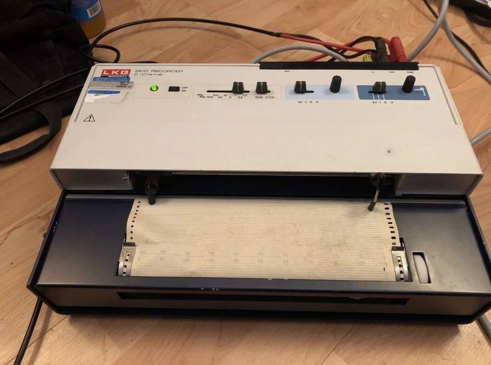 LKB Bromma 2210 2-Channel Chart Recorder Linear Tested!