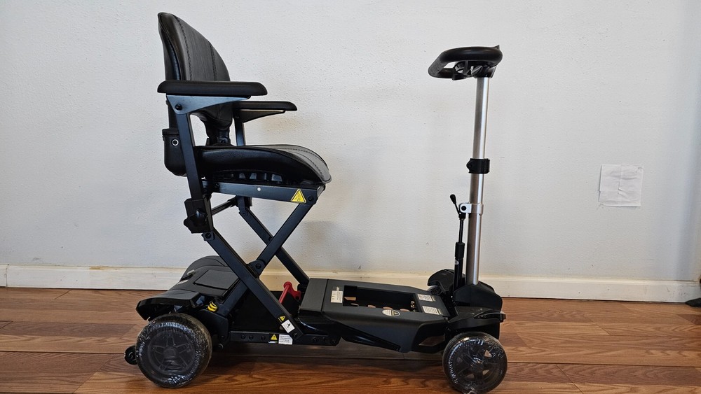 Transformer 1st Gen. - 4-Wheel Automatic Folding Mobility Scooter OPEN BOX